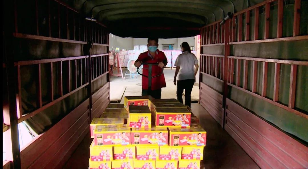 精品久久久久久无码人妻