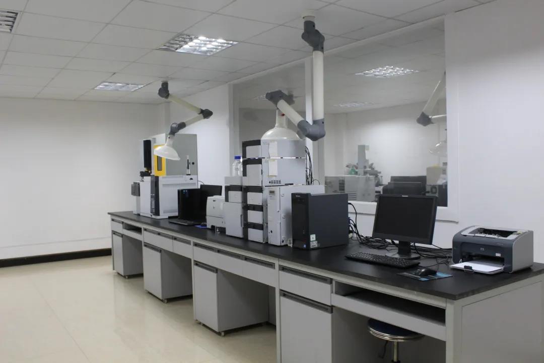 精品久久久久久无码人妻