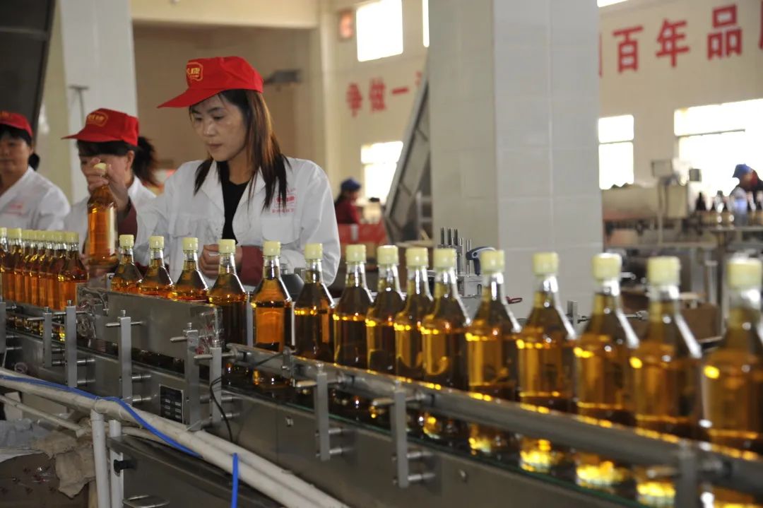 精品久久久久久无码人妻