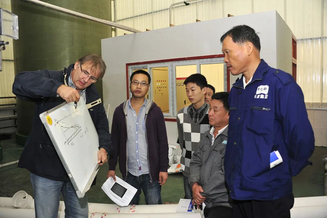 精品久久久久久无码人妻