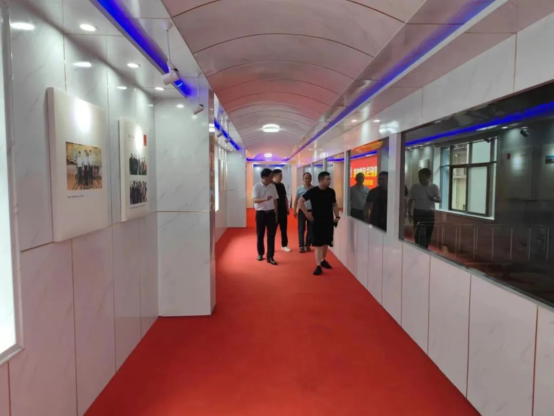 精品久久久久久无码人妻