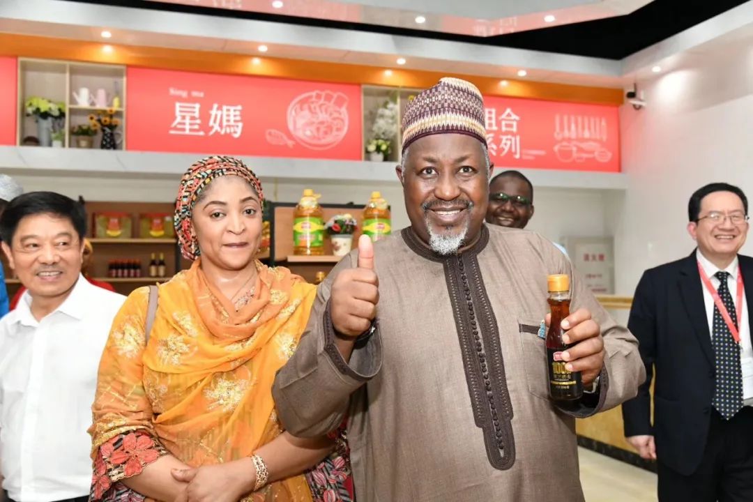 精品久久久久久无码人妻