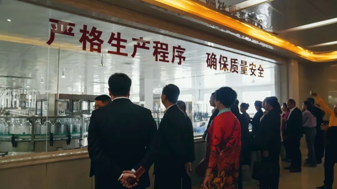 精品久久久久久无码人妻