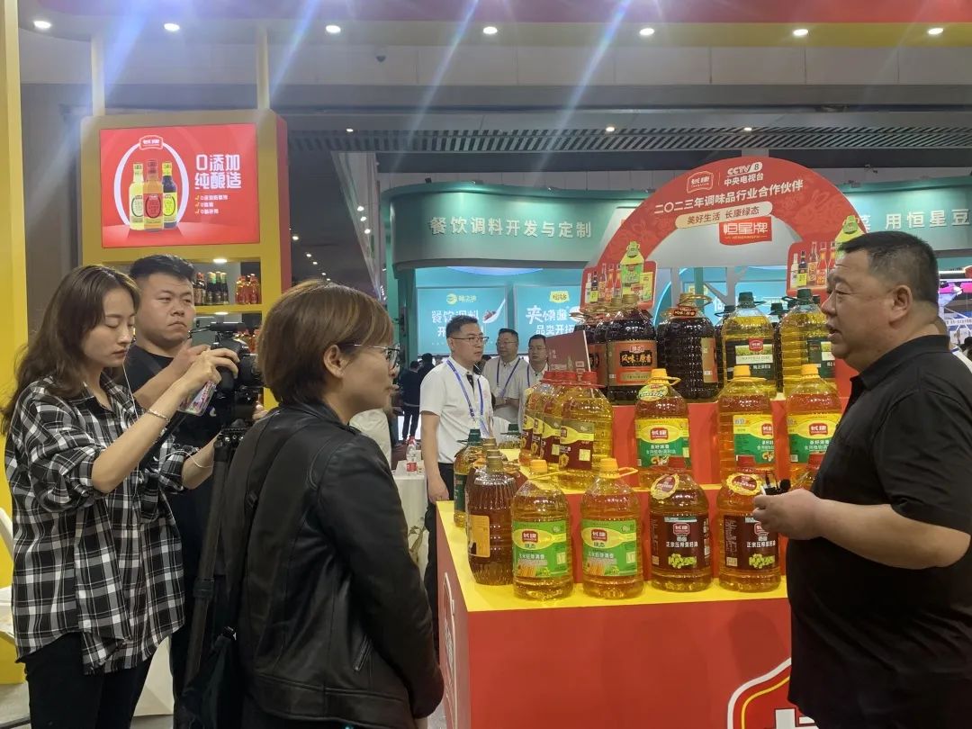 精品久久久久久无码人妻