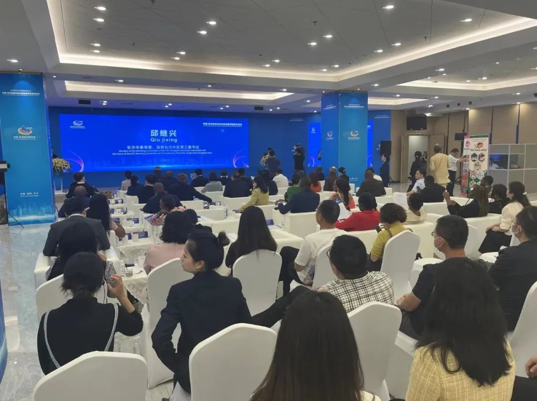 精品久久久久久无码人妻