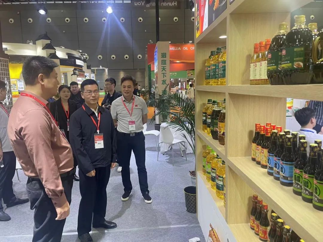 精品久久久久久无码人妻