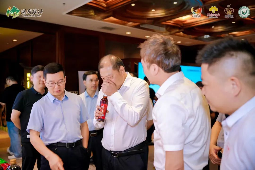 精品久久久久久无码人妻