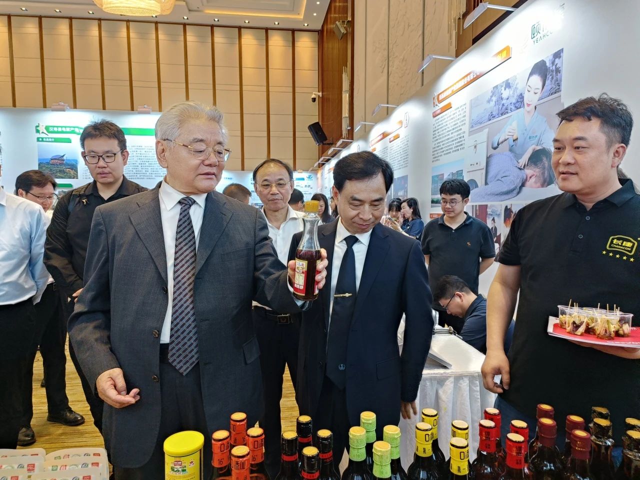 精品久久久久久无码人妻