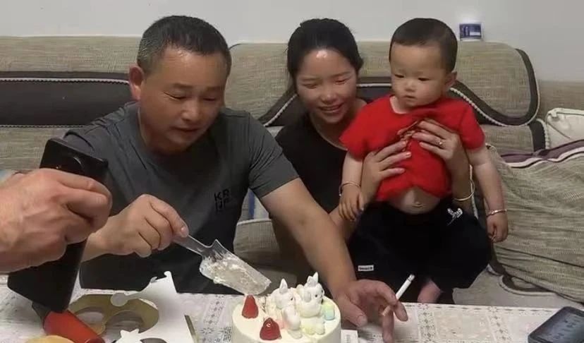 精品久久久久久无码人妻