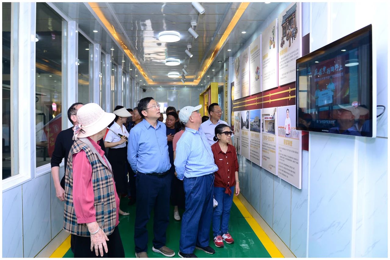 精品久久久久久无码人妻