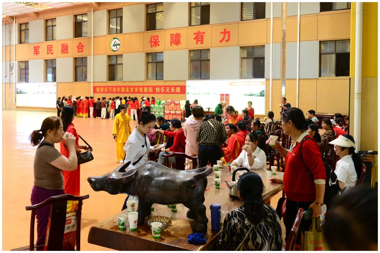 精品久久久久久无码人妻