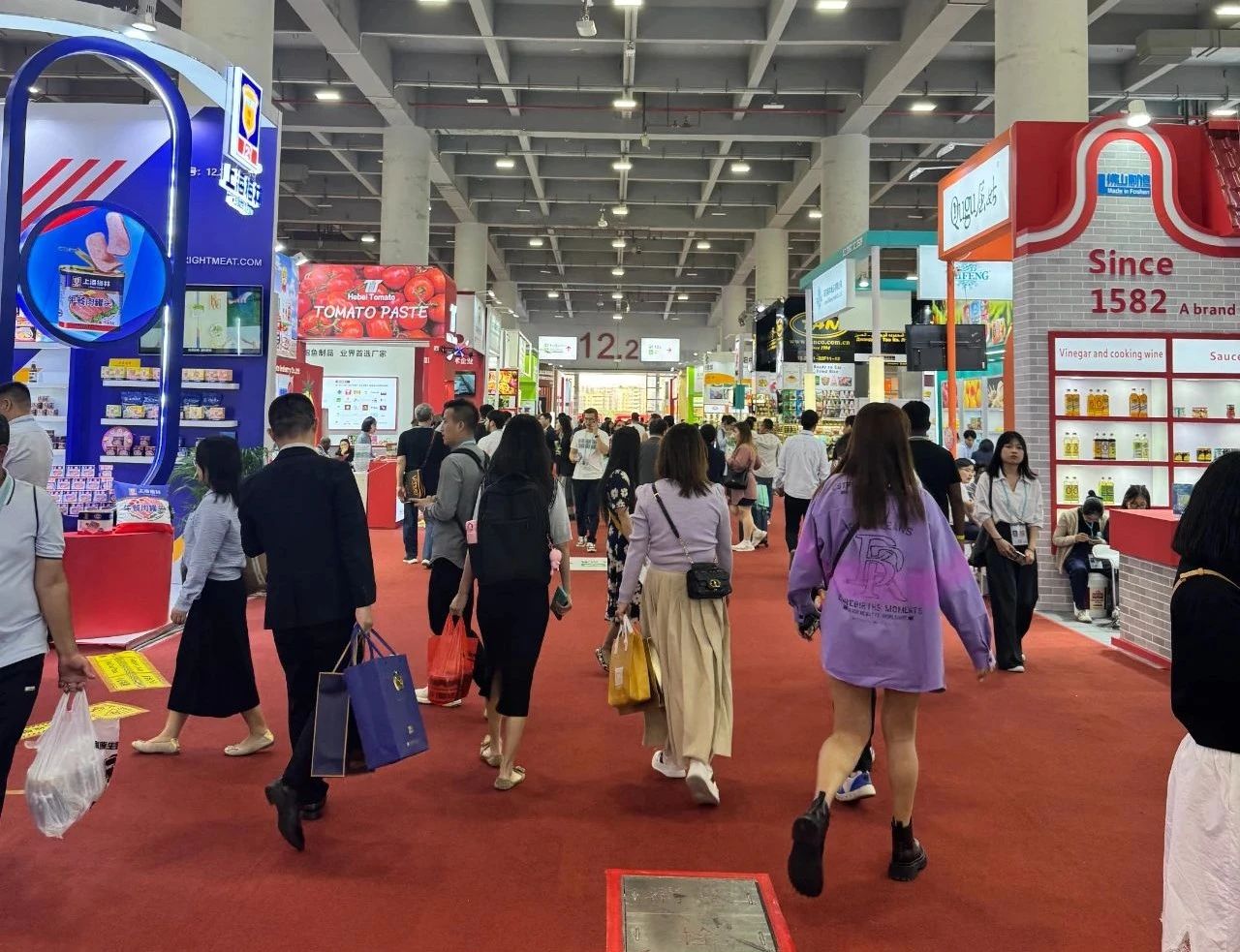 精品久久久久久无码人妻