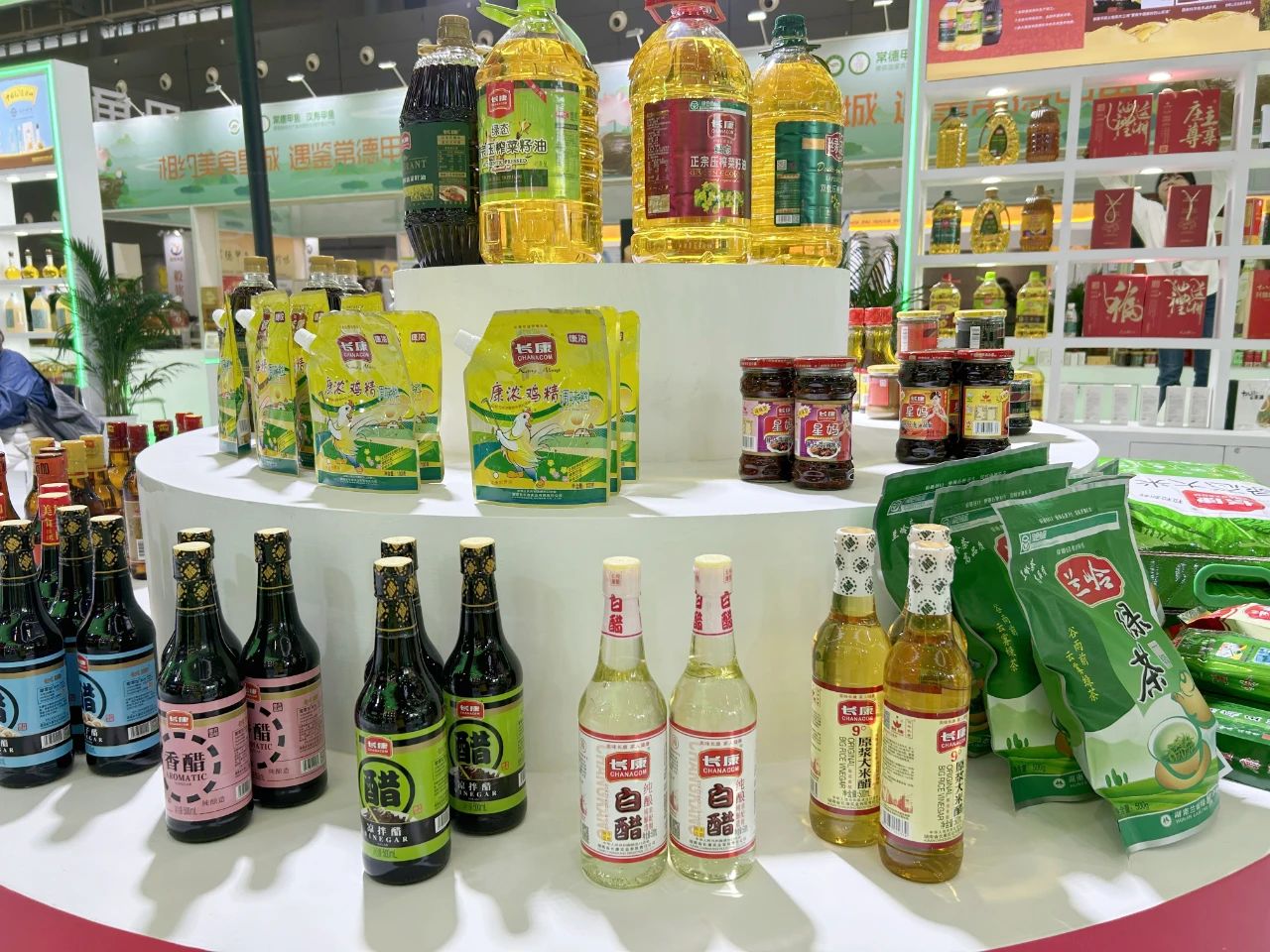 精品久久久久久无码人妻