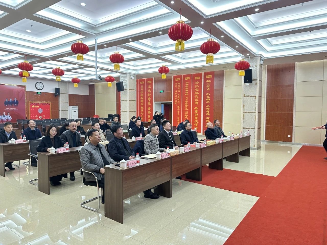 精品久久久久久无码人妻