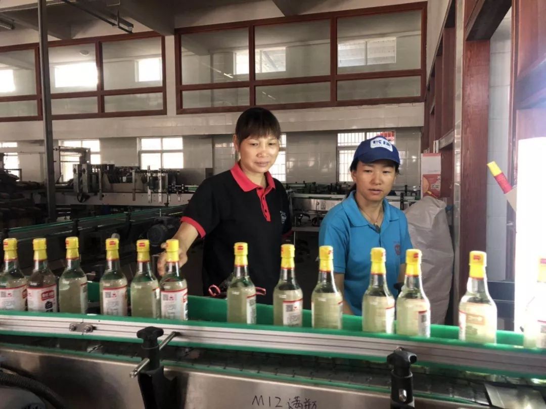 精品久久久久久无码人妻