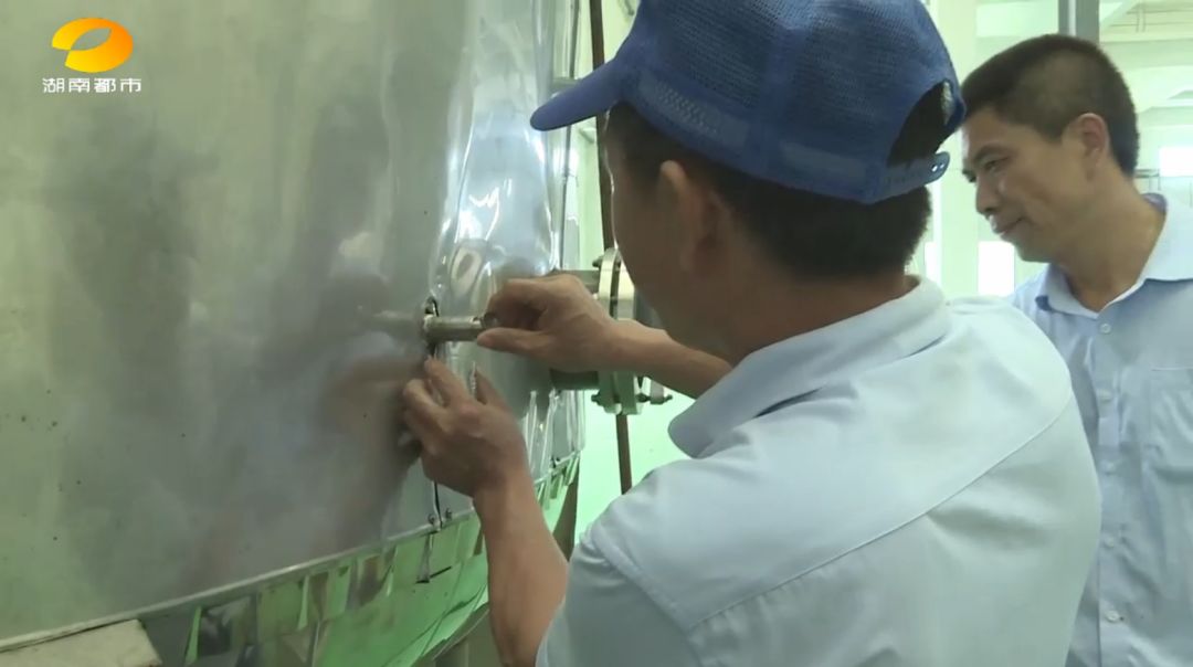 精品久久久久久无码人妻