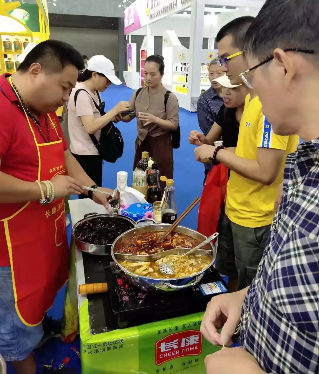 精品久久久久久无码人妻