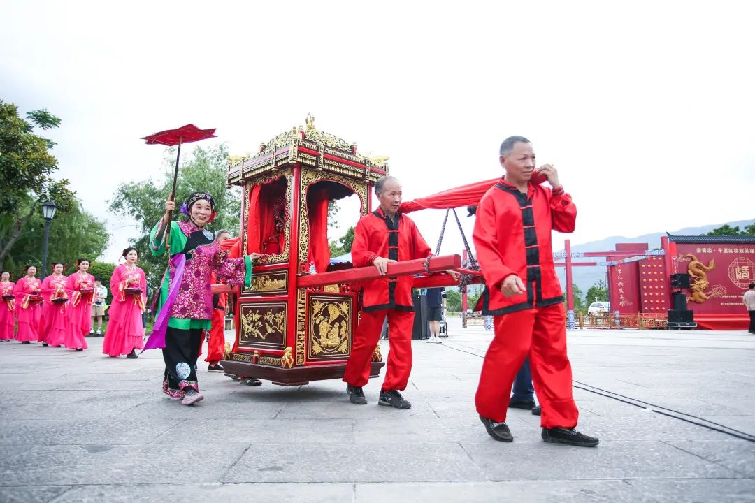 精品久久久久久无码人妻