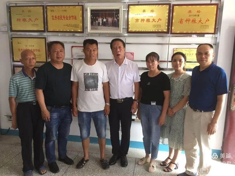 精品久久久久久无码人妻