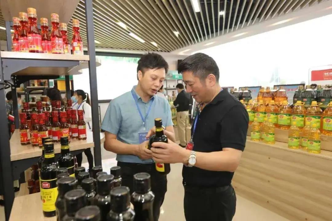 精品久久久久久无码人妻