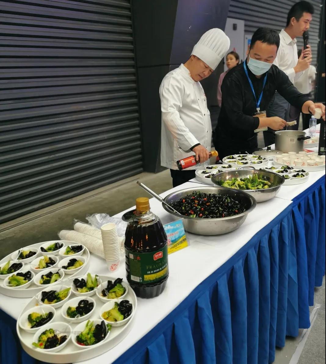 精品久久久久久无码人妻